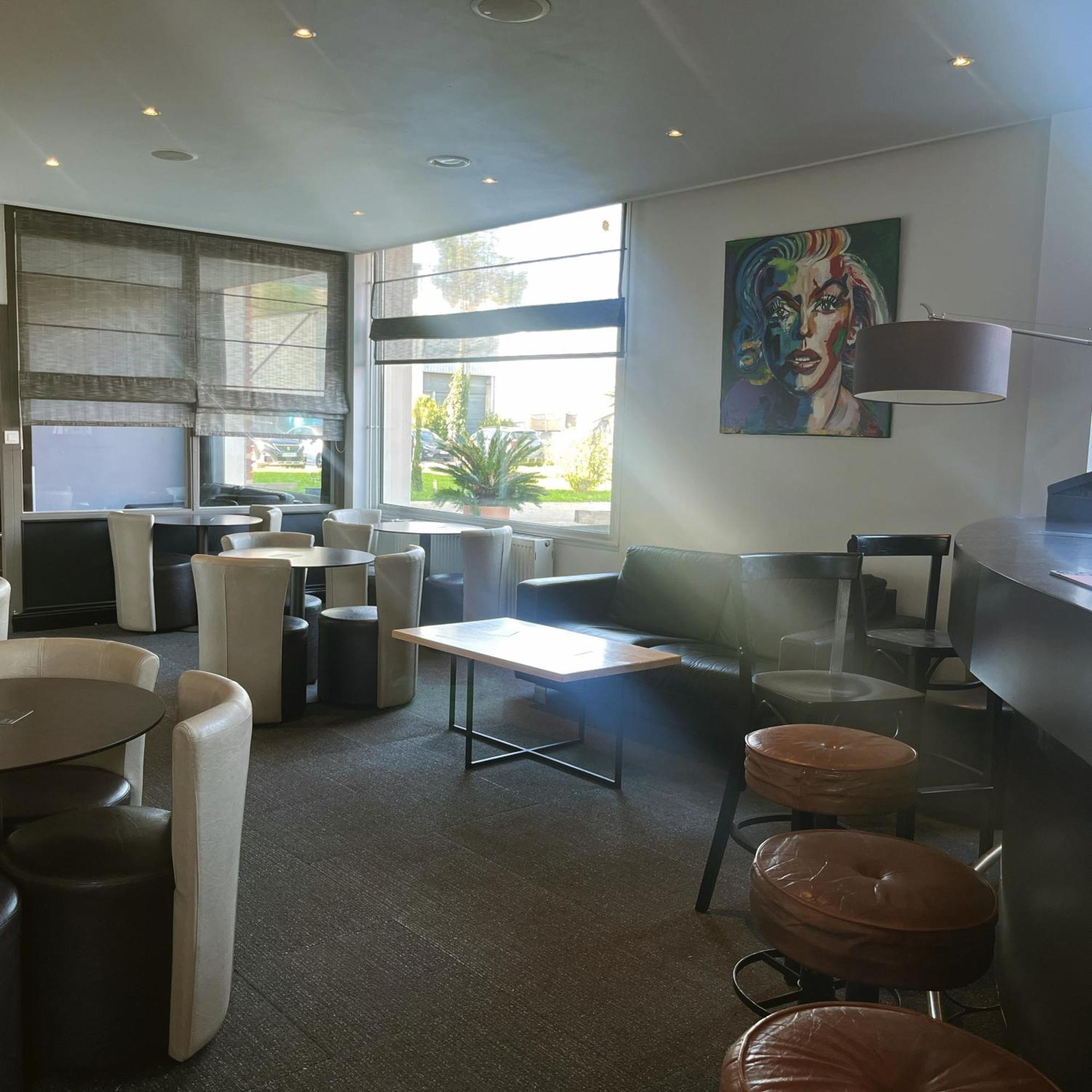 Ambiance Hotel Limas エクステリア 写真