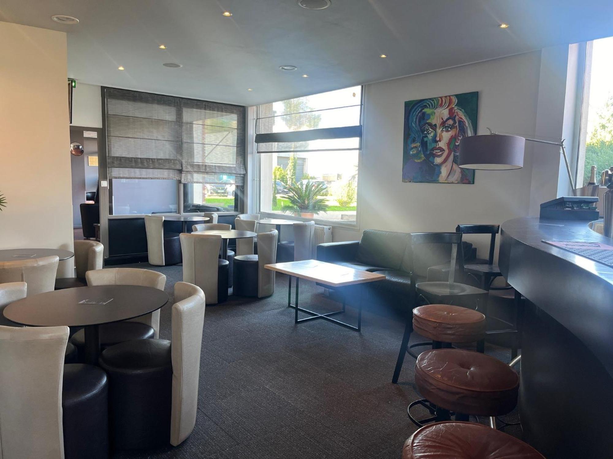 Ambiance Hotel Limas エクステリア 写真