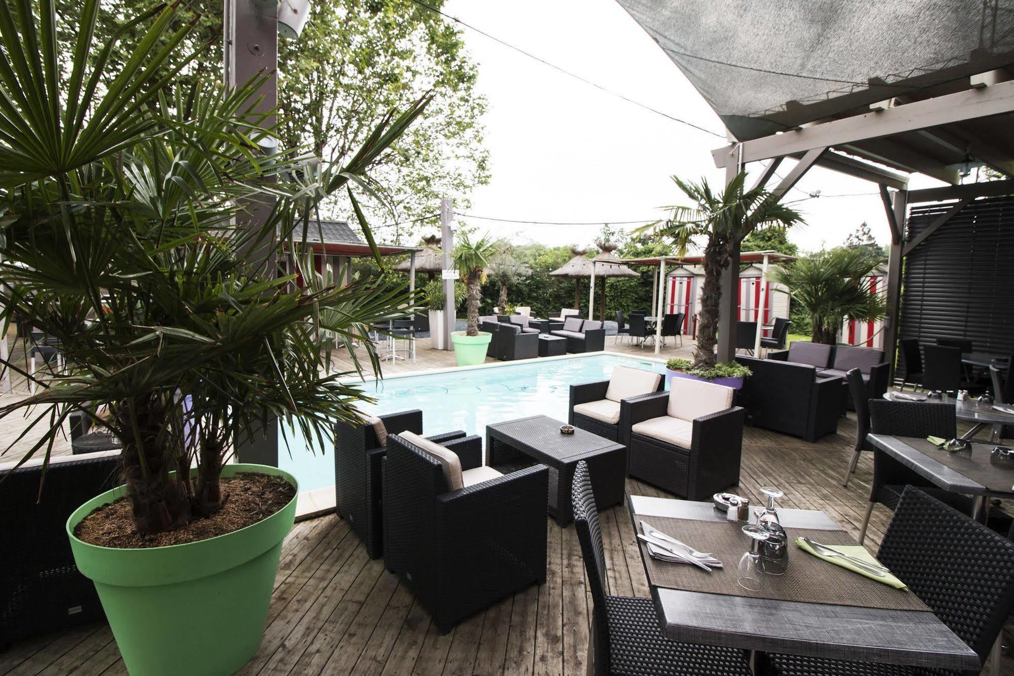 Ambiance Hotel Limas エクステリア 写真