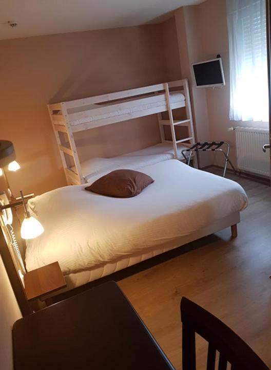 Ambiance Hotel Limas エクステリア 写真